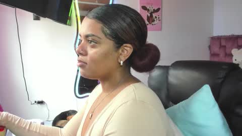 Snapshot of ladydanniela chatting on 22, 2, 2026 leidy daniela online show from 22, 2, 2026