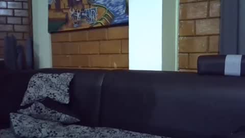 Sarah  Sam online show from 3, 1, 2025