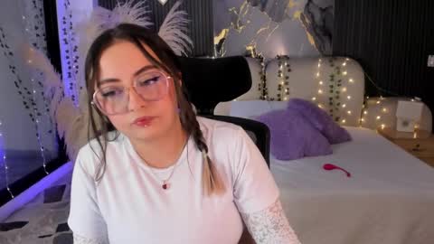 Lady  online show from 15, 2, 2026