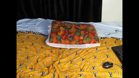 Vivy online show from 20, 12, 2025