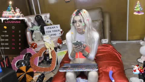 Skinnygirl online show from 19, 12, 2024