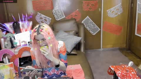 Skinnygirl online show from 6, 2, 2025