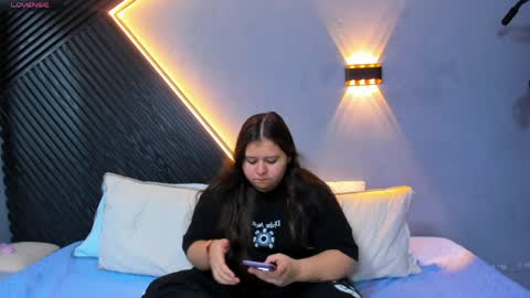    online show from 26, 5, 2026