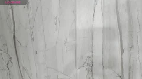 Snapshot of laiilybell chatting on 28, 9, 2025 laiily bell online show from 28, 9, 2025