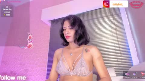 Snapshot of laiilybell chatting on 28, 4, 2026 laiily bell online show from 28, 4, 2026