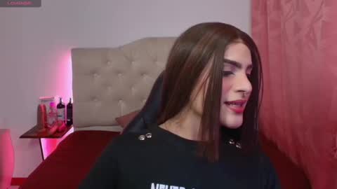 Snapshot of lailahdark chatting on 21, 10, 2025 Camila online show from 21, 10, 2025