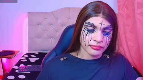 Snapshot of lailahdark chatting on 26, 10, 2025 Camila online show from 26, 10, 2025