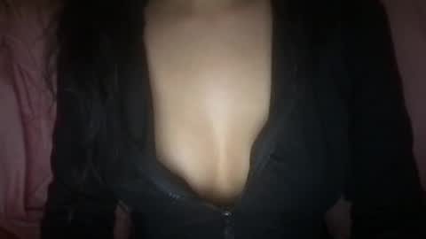 Snapshot of lailayousef chatting on 3, 1, 2025 Laila Yousef online show from 3, 1, 2025