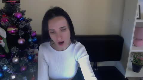 Snapshot of laimapinch_ chatting on 22, 12, 2024 Laima online show from 22, 12, 2024