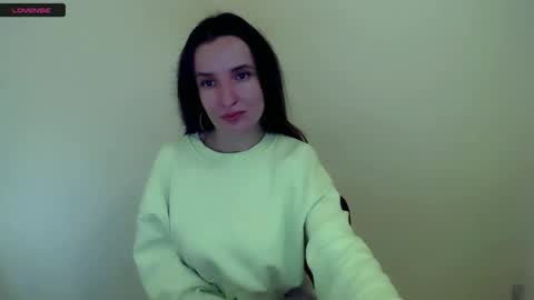 Snapshot of laimapinch_ chatting on 2, 10, 2025 Laima online show from 2, 10, 2025