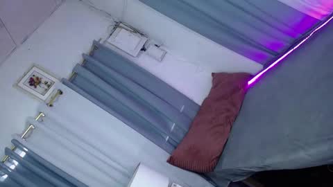 Snapshot of lala_lita chatting on 22, 2, 2025 Elle 3 online show from 22, 2, 2025
