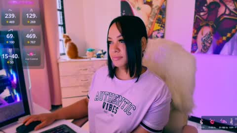 lalablack1_ online show from 19, 12, 2024