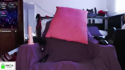 Snapshot of lalolaonly chatting on 13, 11, 2025 Lola online show from 13, 11, 2025