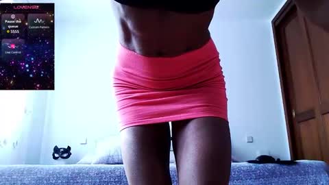 Snapshot of lalolaonly chatting on 23, 11, 2025 Lola online show from 23, 11, 2025