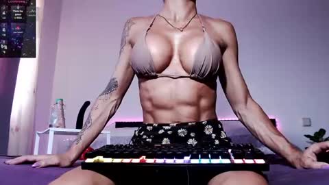 Lola online show from 8, 7, 2026