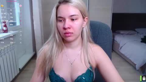 Lana online show from 12, 10, 2025