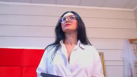 LanaBanner online show from 5, 2, 2026