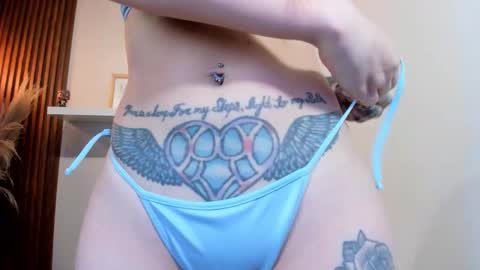 Lana     igauroraaaaaaaaa 1 online show from 10, 11, 2025