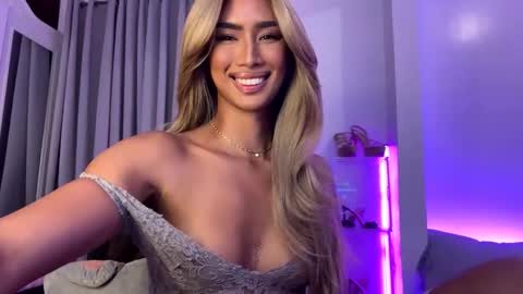 Lana online show from 6, 3, 2025