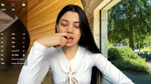 Snapshot of lanalandd chatting on 2, 10, 2025 Lana online show from 2, 10, 2025