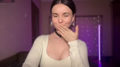 Lana online show from 7, 7, 2026