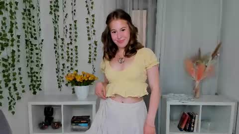 Snapshot of lanaroselle chatting on 24, 6, 2026 Lana online show from 24, 6, 2026