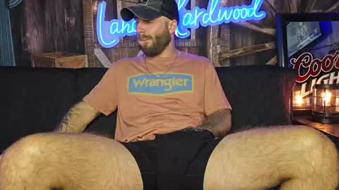 Snapshot of lancehardwood222 chatting on 19, 9, 2025 LANCE online show from 19, 9, 2025