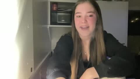 Snapshot of lanelizzie348 chatting on 9, 10, 2025 lanelizzie348 online show from 9, 10, 2025