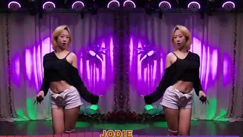 lankwaifong_cindy online show from 10, 4, 2026