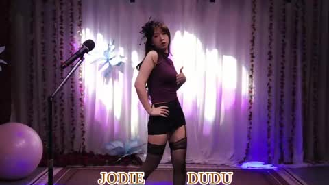 Snapshot of lankwaifong_cindy chatting on 14, 5, 2026 lankwaifong_cindy online show from 14, 5, 2026