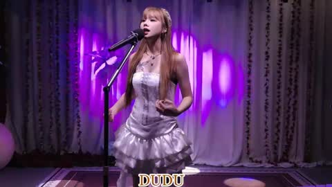 Snapshot of lankwaifong_cindy chatting on 24, 5, 2026 lankwaifong_cindy online show from 24, 5, 2026