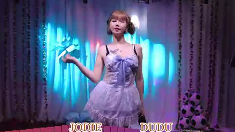 Snapshot of lankwaifong_cindy chatting on 15, 6, 2026 lankwaifong_cindy online show from 15, 6, 2026