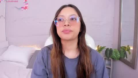 Snapshot of lanna_18_ chatting on 9, 5, 2026 Lanna online show from 9, 5, 2026