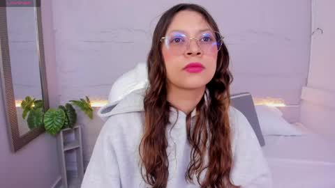 Snapshot of lanna_18_ chatting on 13, 5, 2026 Lanna online show from 13, 5, 2026