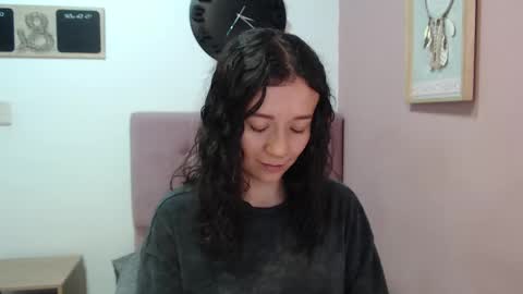 Lanna online show from 6, 3, 2025