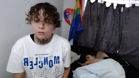 Snapshot of lannie_gonzales chatting on 5, 1, 2025 LANNIE   online show from 5, 1, 2025