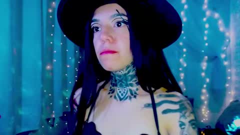 LANNIE   online show from 13, 3, 2026