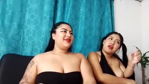 Snapshot of lapeligrosa_ chatting on 17, 12, 2025 lapeligrosa_ online show from 17, 12, 2025