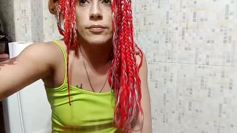 Snapshot of lapelirroja8324 chatting on 3, 11, 2025 lapelirroja8324 online show from 3, 11, 2025