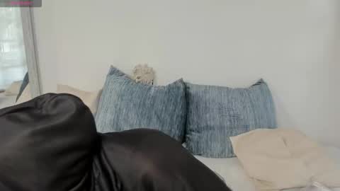 lara_desire online show from 11, 11, 2025