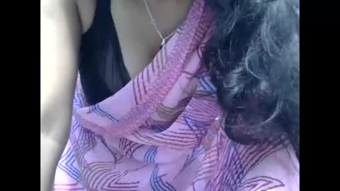 Snapshot of lara_dey chatting on 11, 9, 2025 Anshika rai online show from 11, 9, 2025