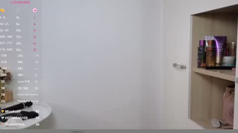 Snapshot of lara_sins chatting on 18, 2, 2025 Lara Sins online show from 18, 2, 2025