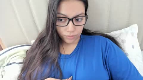 lara online show from 16, 9, 2025