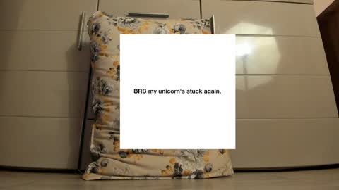 Snapshot of laracara chatting on 18, 12, 2024 Lara online show from 18, 12, 2024