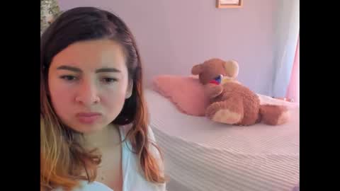 Lara online show from 12, 5, 2026