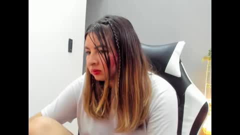 Lara online show from 30, 5, 2026