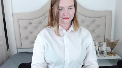 LaraFlirt online show from 8, 12, 2024