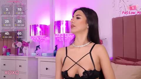 LaraKent online show from 26, 10, 2025