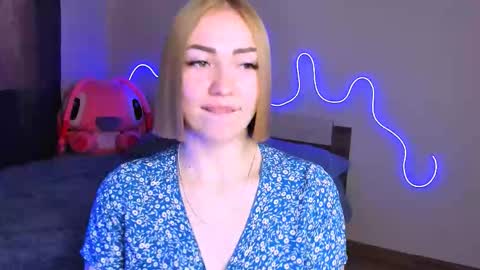 LaraKrein lk online show from 15, 9, 2025