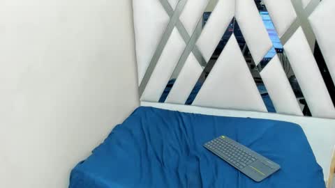 Snapshot of laramurphy chatting on 30, 1, 2025 Lara Murphy online show from 30, 1, 2025